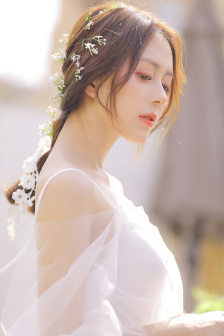 军人野外吮她的花蒂楚晚宝
